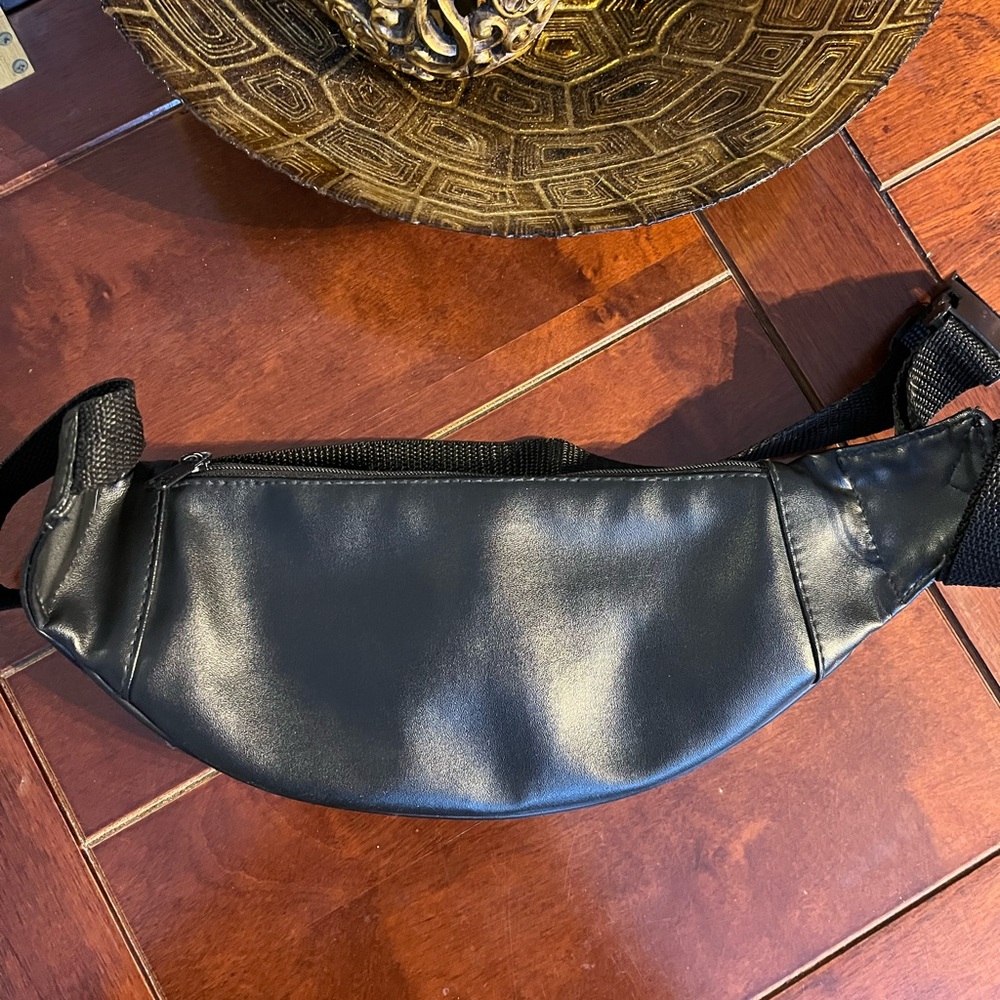 Patchwork Leather Fanny pack - Picture 3 of 4